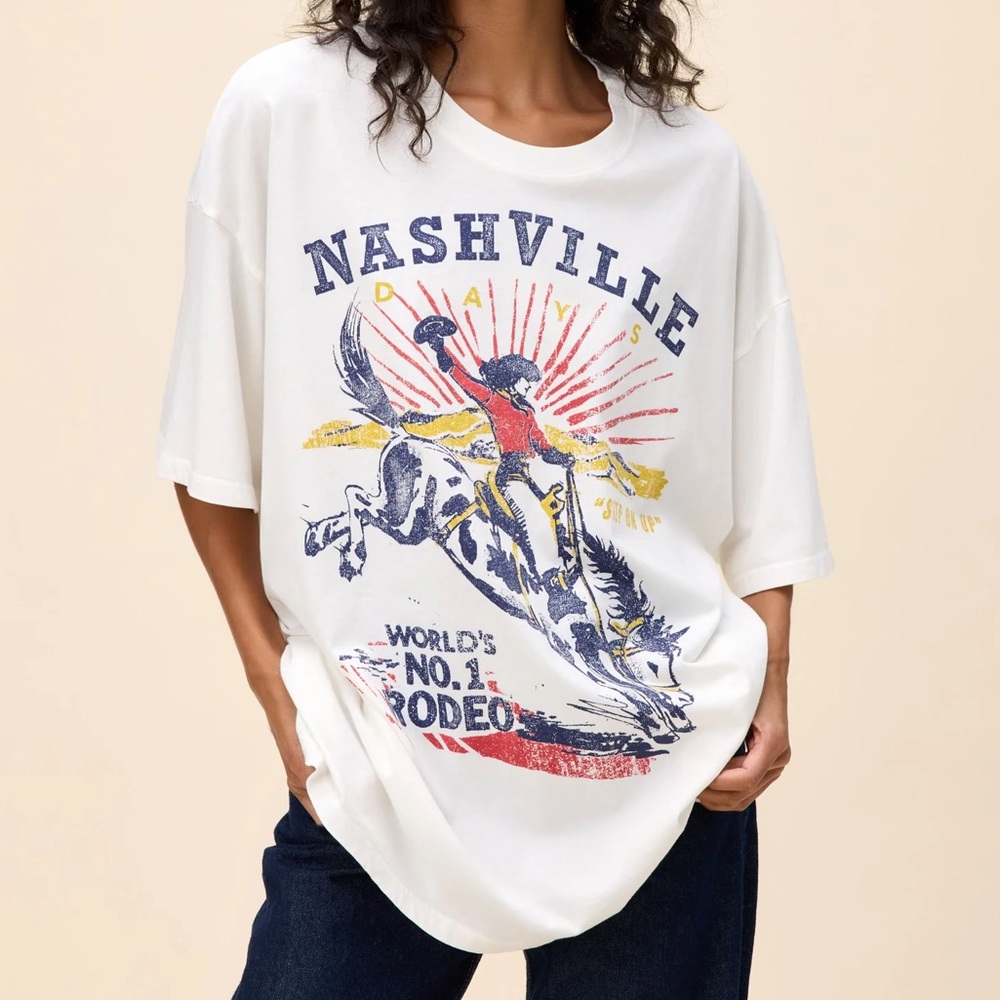 Daydreamer Nashville Rodeo One Size Graphic Tee